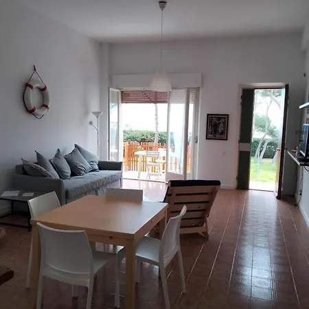 Appartement Ampio Bilocale Fronte Mare Con Balcone, - M335 Marcelli