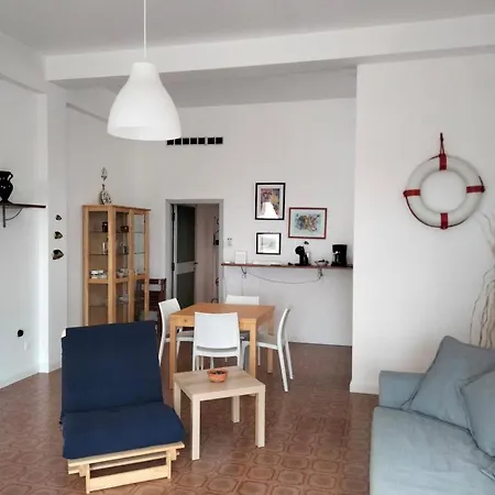 Lejlighed Ampio Bilocale Fronte Mare Con Balcone, - M335 Marcelli